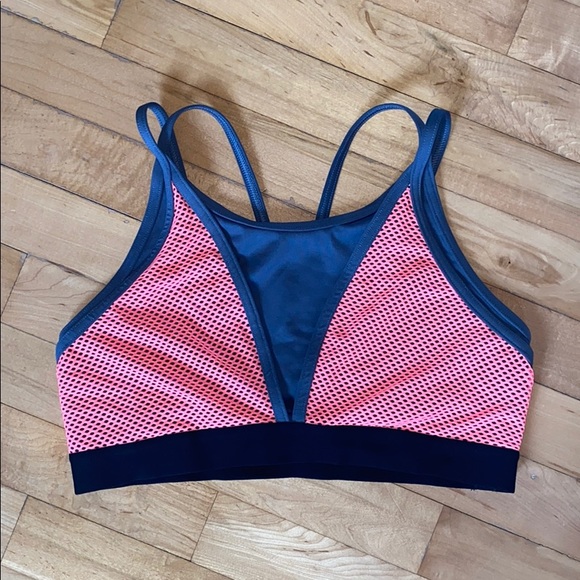 VSX SPORT / Victoria’s Secret Sports Bra